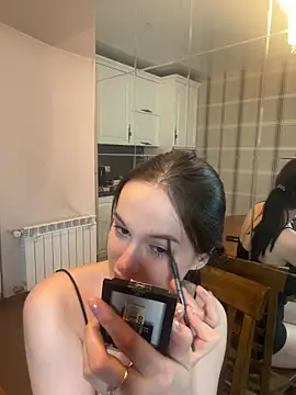 AuraaNova online show from March 12, 3:45 am