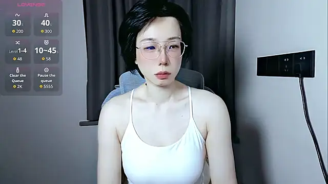 lin lin 520 520 online show from June 5, 3:29 pm