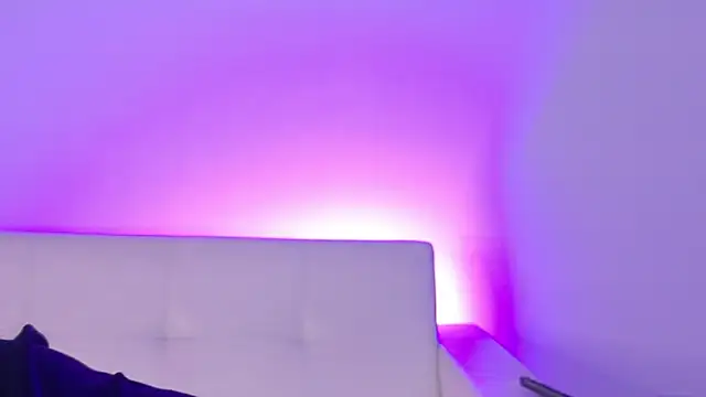 CathMeow  online show from April 2, 10:29 pm