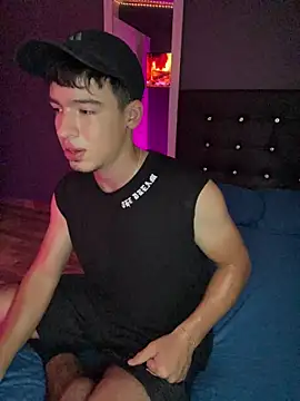 david osorio online show from April 2, 9:01 pm