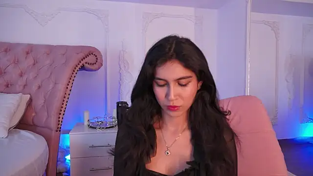 LucianaBlanco  online show from June 30, 8:54 pm