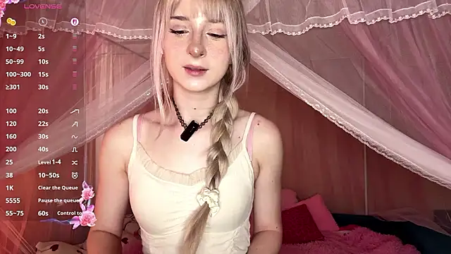 OnlyEva1 online show from March 30, 7:20 am