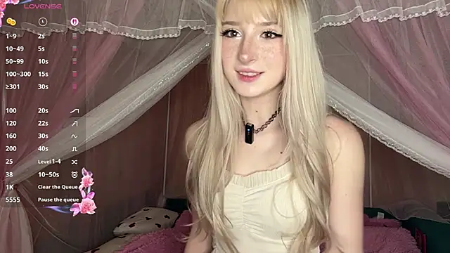 OnlyEva1 online show from April 15, 10:11 am