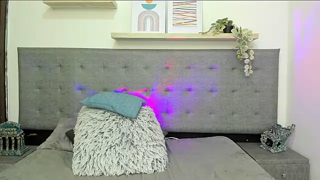 axel colling1 online show from April 21, 2:51 am