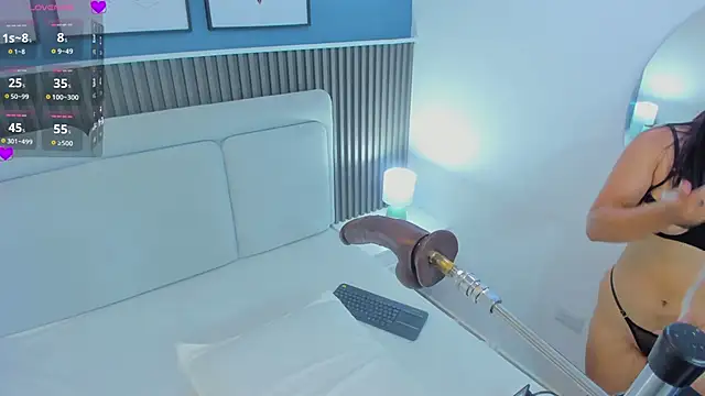 lia sucker online show from March 27, 7:57 pm