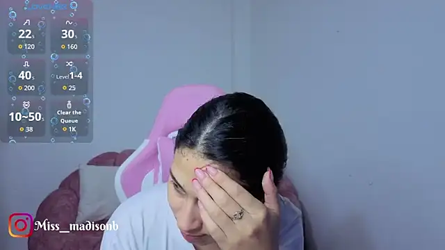 miss  madison online show from March 28, 7:46 pm