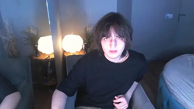 delalex online show from June 1, 11:28 pm