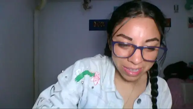 nataliesweet 22 online show from March 26, 1:01 am