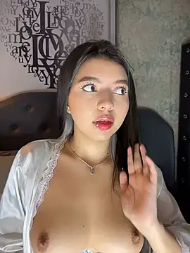 LolliePopsXXX online show from April 11, 1:04 pm