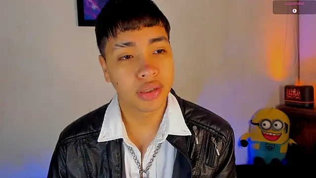 Lee Colee online show from March 27, 12:49 am