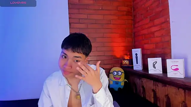 Lee Colee online show from April 17, 12:57 am