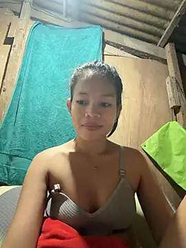 Snapshot of chinny1112 chatting on April 30, 4:13 pm chinny1112 online show from April 30, 4:13 pm