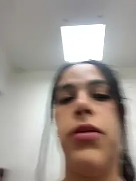 leila moretti online show from April 4, 2:14 pm