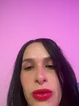 leila moretti online show from April 14, 6:47 pm