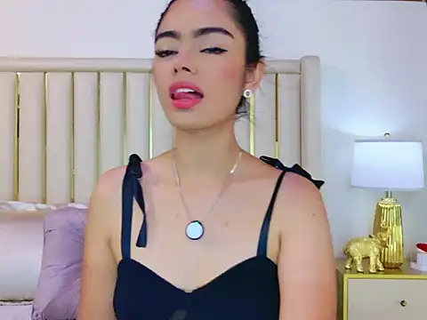 AnnieDesire online show from March 24, 6:46 pm