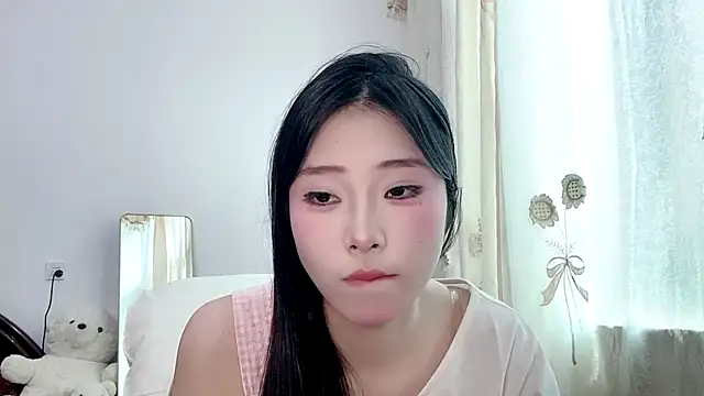 yiyibaby2026 online show from April 10, 5:34 am