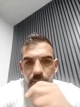 luys23 online show from April 12, 3:22 am