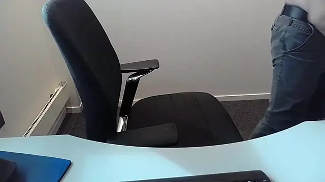 Buggemann online show from March 20, 1:49 pm