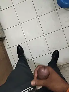 hotshweta online show from April 18, 7:45 am