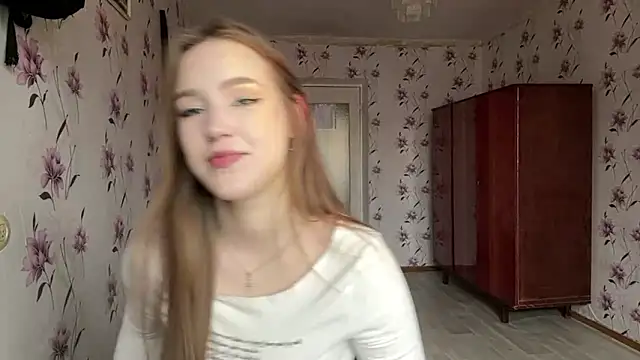 AnnaWasp online show from March 30, 5:41 am