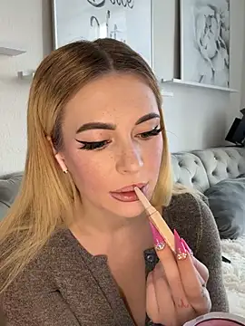 SelinaGalinsky6 online show from March 21, 2:20 pm