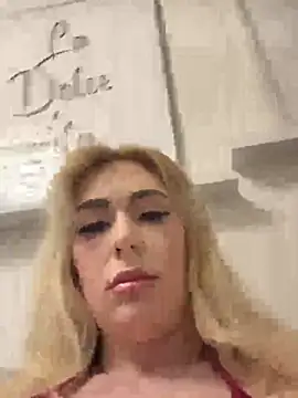 SelinaGalinsky6 online show from April 12, 8:36 pm