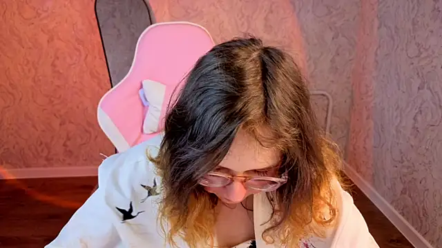 Aleks-caster online show from April 15, 9:27 am