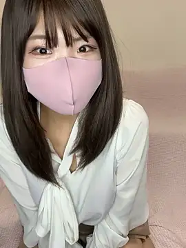 ichigonoiichan online show from March 31, 12:12 am