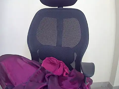 Mitika1 online show from April 11, 7:45 am