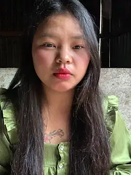 Snapshot of Motminhthoi chatting on May 1, 1:54 am Motminhthoi online show from May 1, 1:54 am