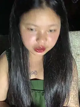 Snapshot of Motminhthoi chatting on May 18, 12:55 pm Motminhthoi online show from May 18, 12:55 pm