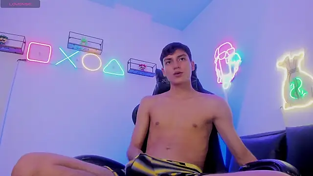 Jack Blaze  online show from April 14, 12:27 am