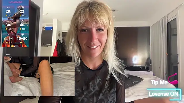 AtomBlondy online show from May 17, 7:43 pm