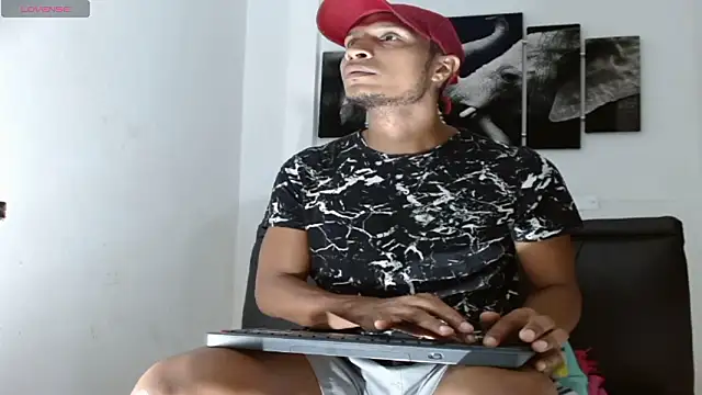 chrisramosv online show from March 13, 10:49 pm