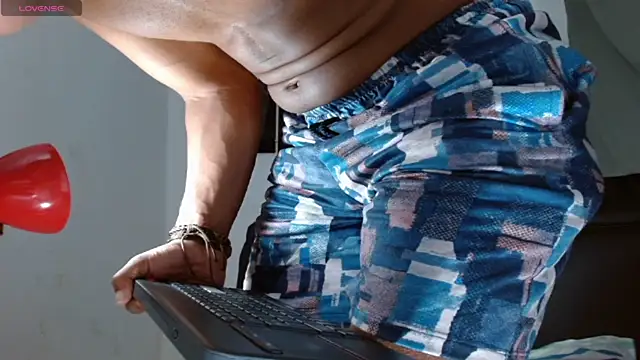 chrisramosv online show from March 20, 12:04 am