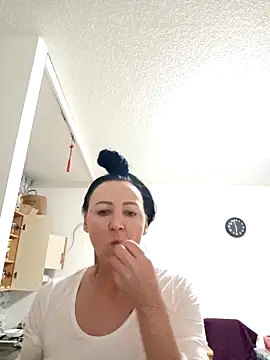 Puma818181 online show from March 19, 4:55 pm