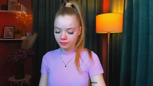 maddy moah online show from April 16, 5:19 am