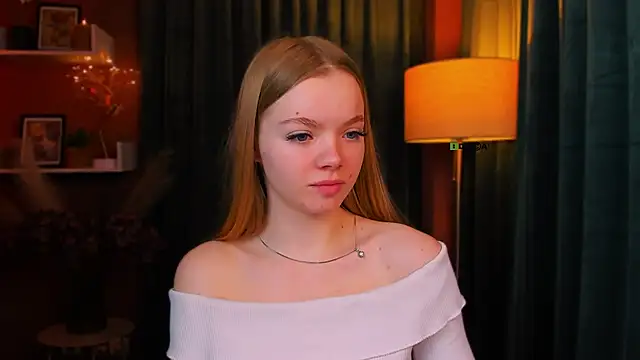 maddy moah online show from April 17, 5:21 am