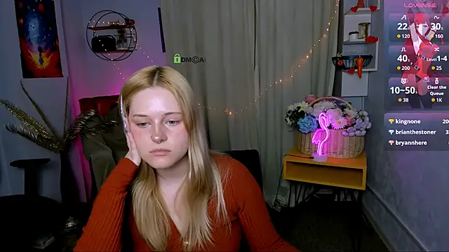 trixy melison online show from March 29, 5:57 pm