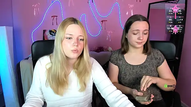 trixy melison online show from April 10, 1:38 pm