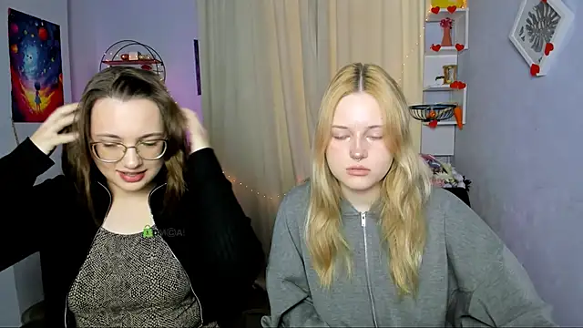 trixy melison online show from April 11, 9:13 am