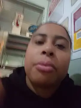 Snapshot of gatinha20257 chatting on June 3, 5:40 pm gatinha20257 online show from June 3, 5:40 pm