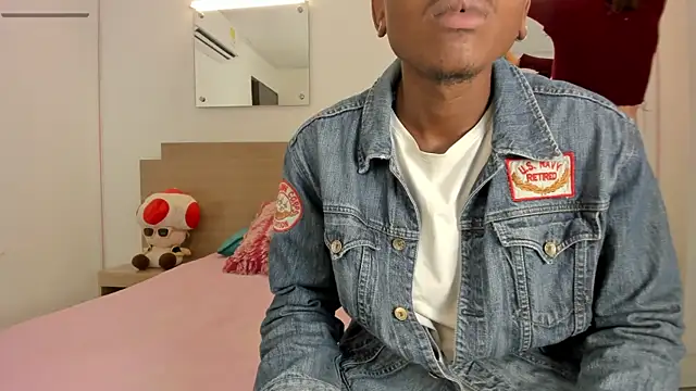 Ebony N Blonde online show from April 8, 8:09 pm