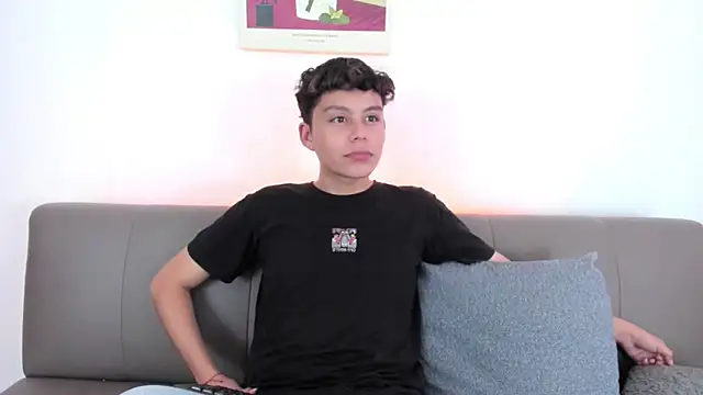 chico medusa online show from April 2, 7:22 pm