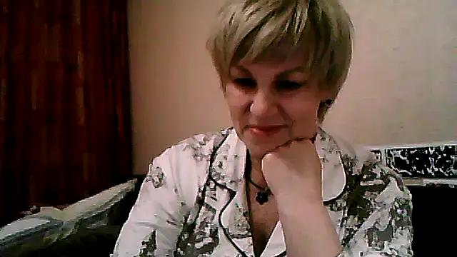 TatkaYang online show from April 7, 8:31 pm