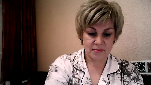 TatkaYang online show from April 10, 6:56 pm