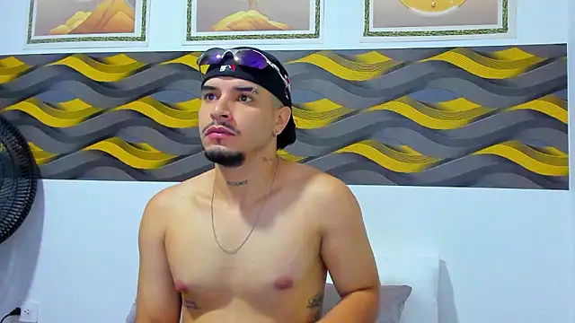 Leon Hotx online show from March 19, 11:58 am