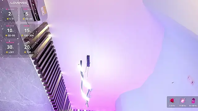 AlanahStewart online show from March 18, 6:44 pm