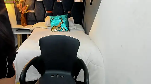 Keyla Brunette  online show from April 17, 11:46 am