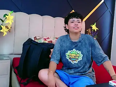 NikiEvanz online show from April 7, 7:14 pm